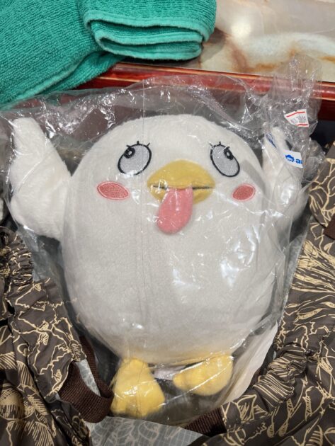 ペロロ様を探して三千里。ブルーアーカイブのペロロぬいぐるみを買いに東京に行こう！(ついでに東京ゲームショウにも行こう) - 週刊ホソカワ 【新品】ブルーアーカイブ　ペロロ　ぬいぐるみ